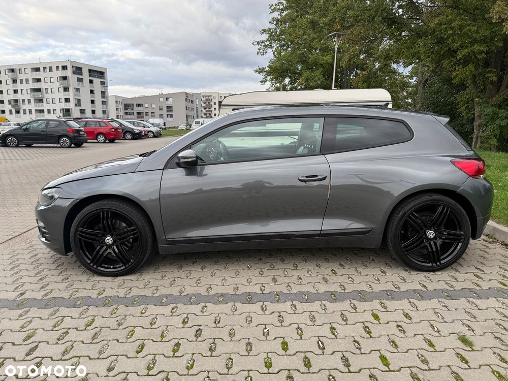 Volkswagen Scirocco 2.0 TDI DSG - 2