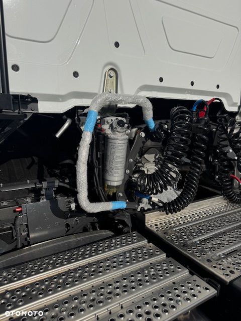 Mercedes-Benz Actros 1845 LS - 8