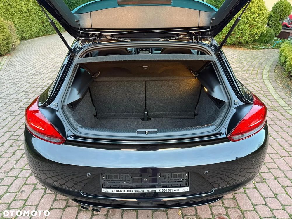 Volkswagen Scirocco 2.0 TDI Blue Motion Technologie Team - 18