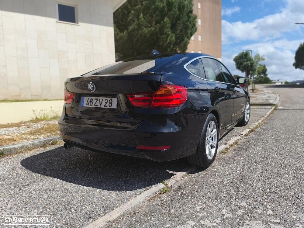 BMW 318 Gran Turismo d Sport Line - 2