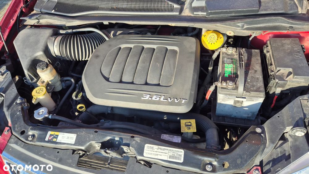 Chrysler Town & Country 3.6 Touring - 13