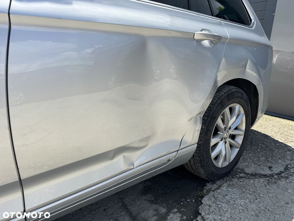 Volkswagen Passat 2.0 TDI SCR Comfortline DSG - 14