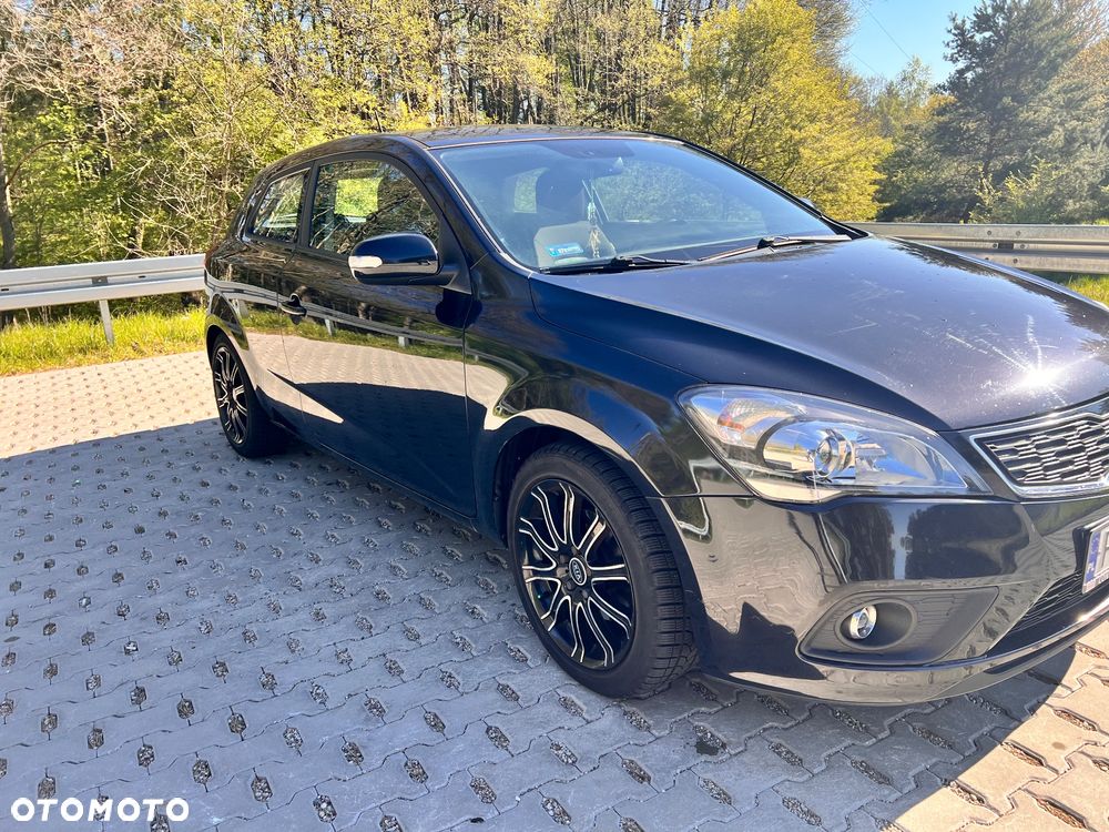 Kia Ceed - 2