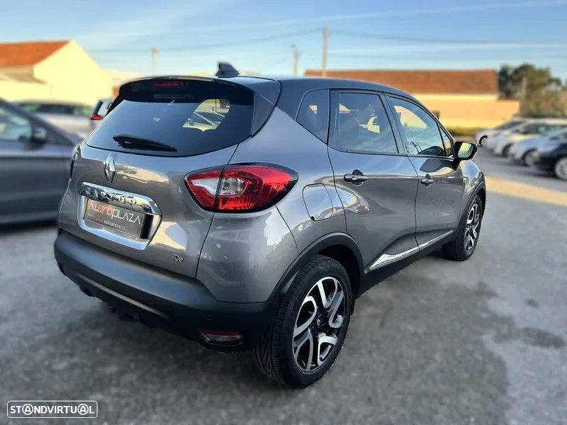 Renault Captur 1.2 TCe Exclusive EDC - 5