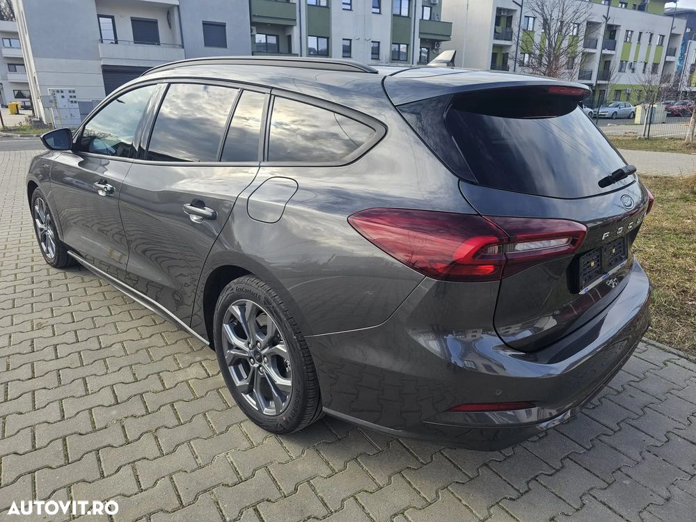 Ford Focus - 4