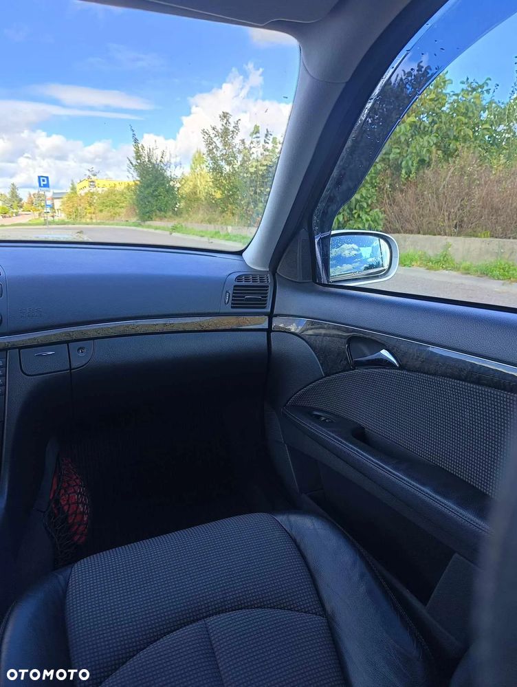 Mercedes-Benz Klasa E - 8