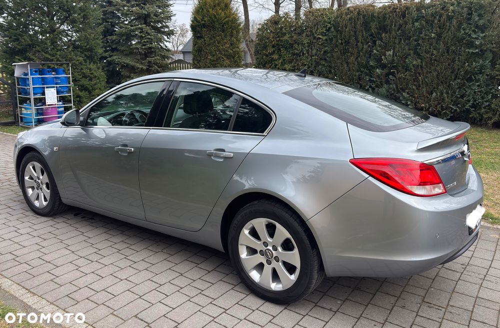 Opel Insignia - 12