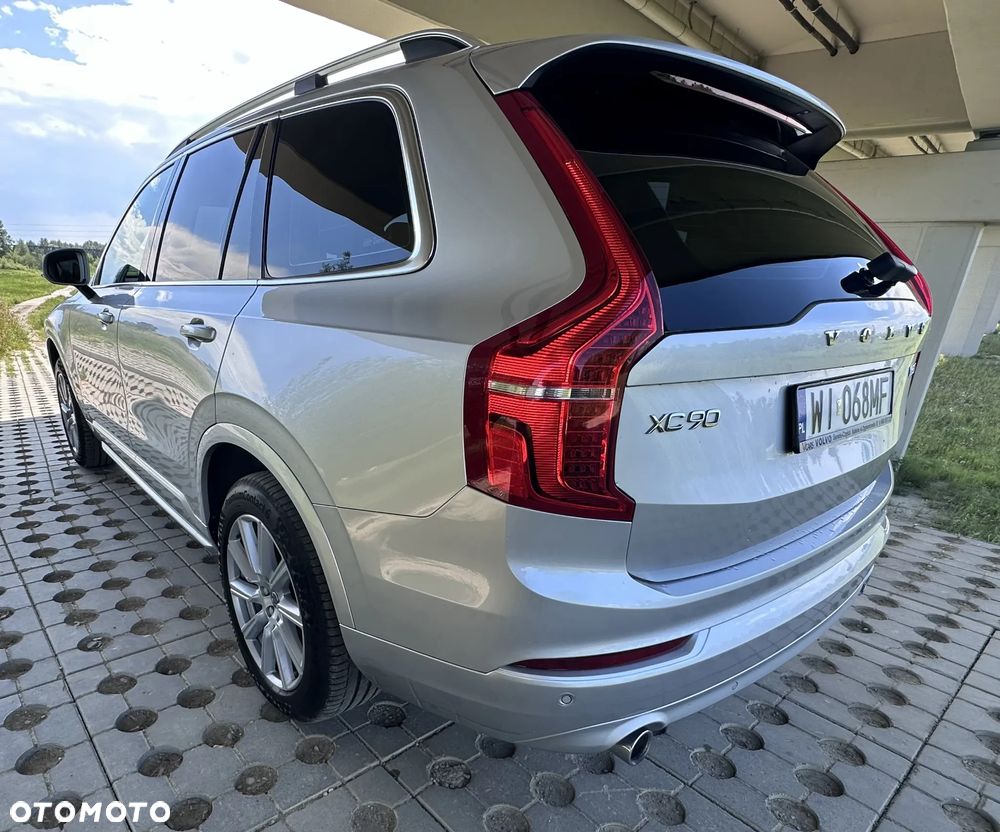 Volvo XC 90 D5 AWD Momentum 7os - 13