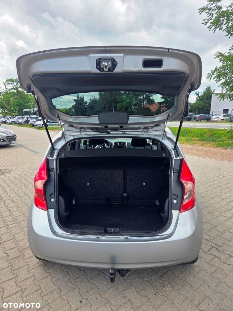Nissan Note 1.2 Tekna EU6 - 8