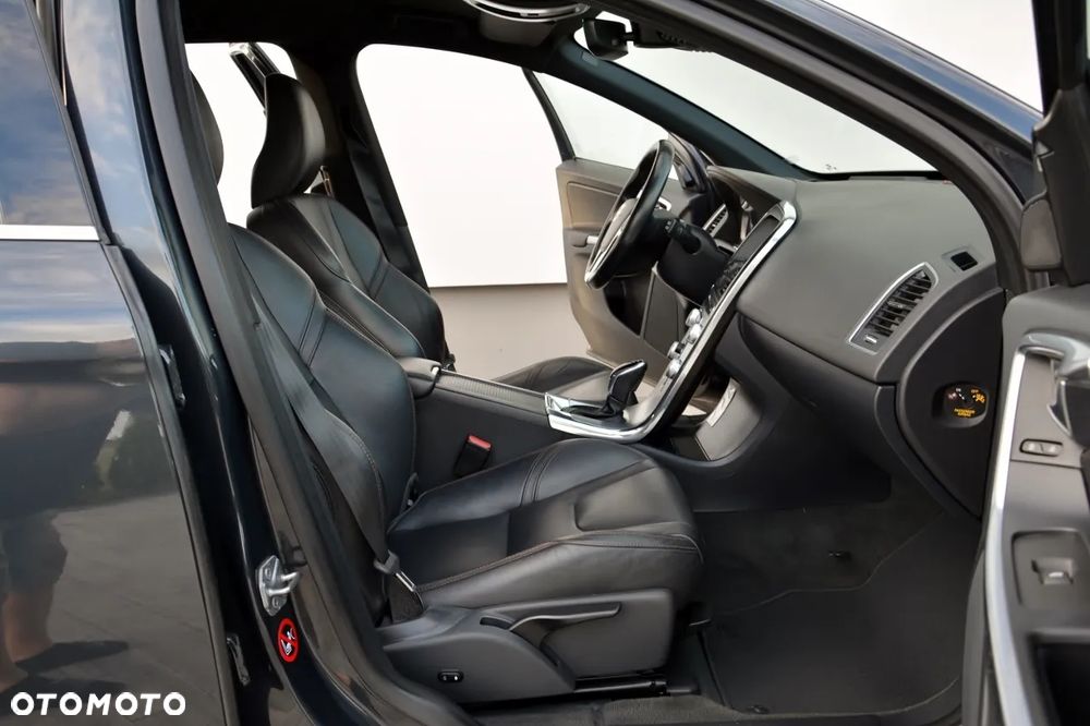 Volvo XC 60 D4 Geartronic Summum - 23