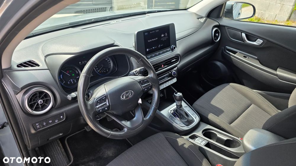 Hyundai Kona - 10