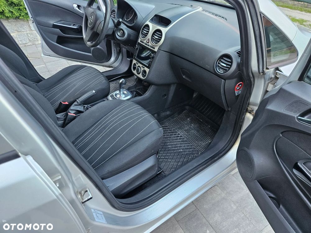 Opel Corsa - 17