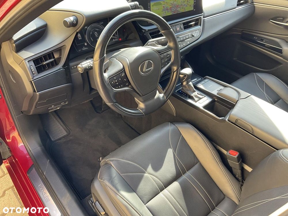 Lexus ES 300h Prestige - 10