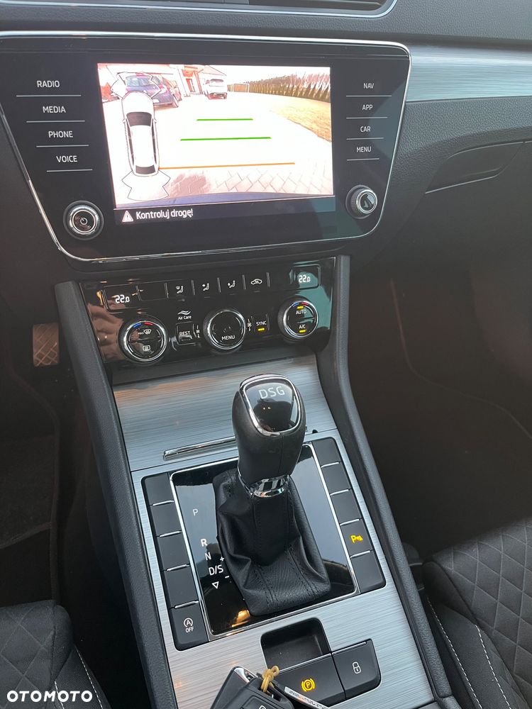 Skoda Superb 2.0 TDI Ambition DSG7 - 15