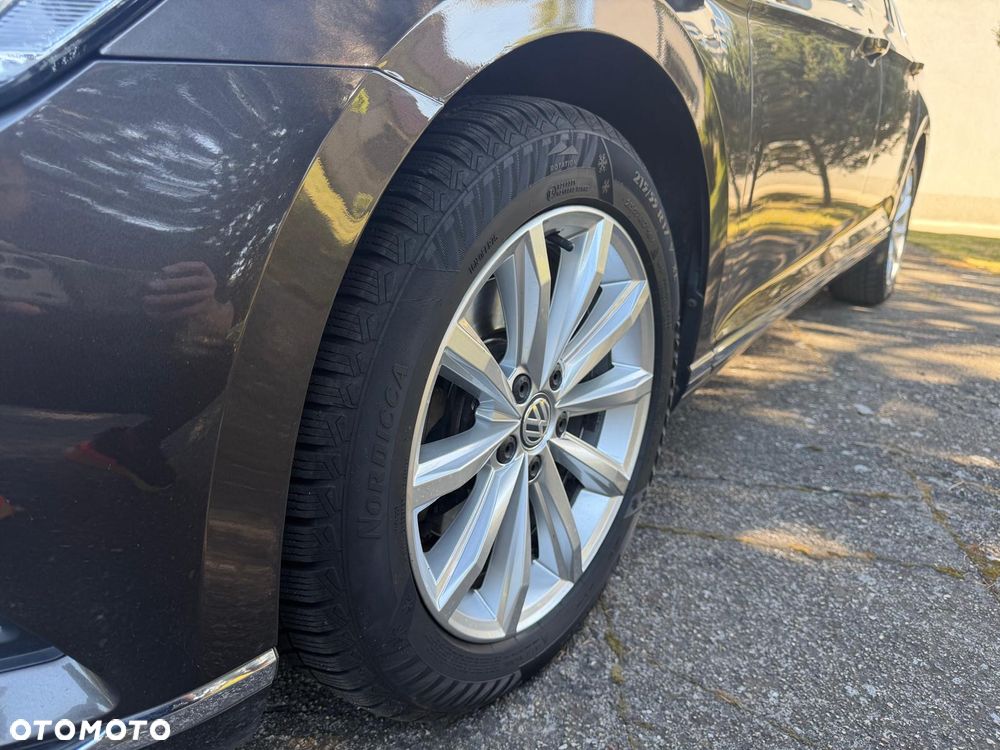 Volkswagen Passat Variant 1.4 TSI BMT ACT Highline DSG - 23