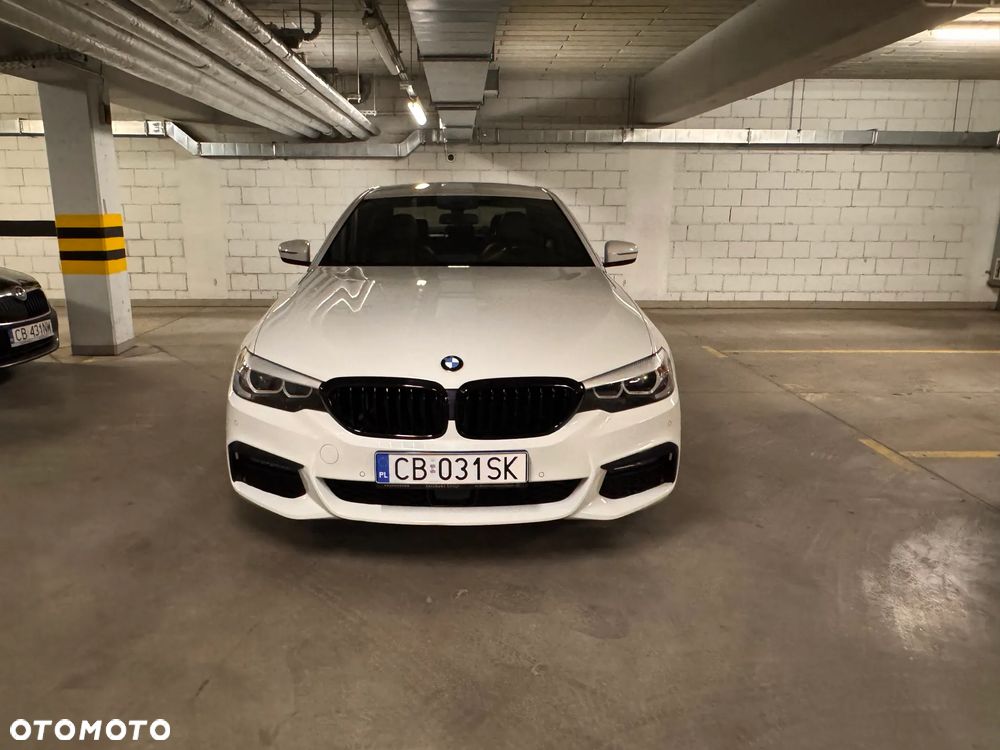 BMW Seria 5 530i M Sport Edition - 1