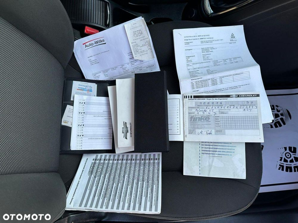 Chevrolet Orlando - 35
