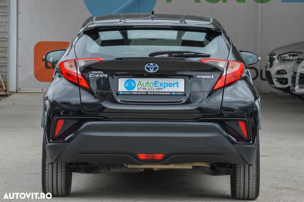 Toyota C-HR Style Selection - 13