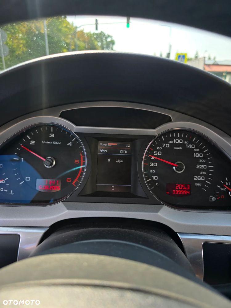 Audi A6 Avant - 28