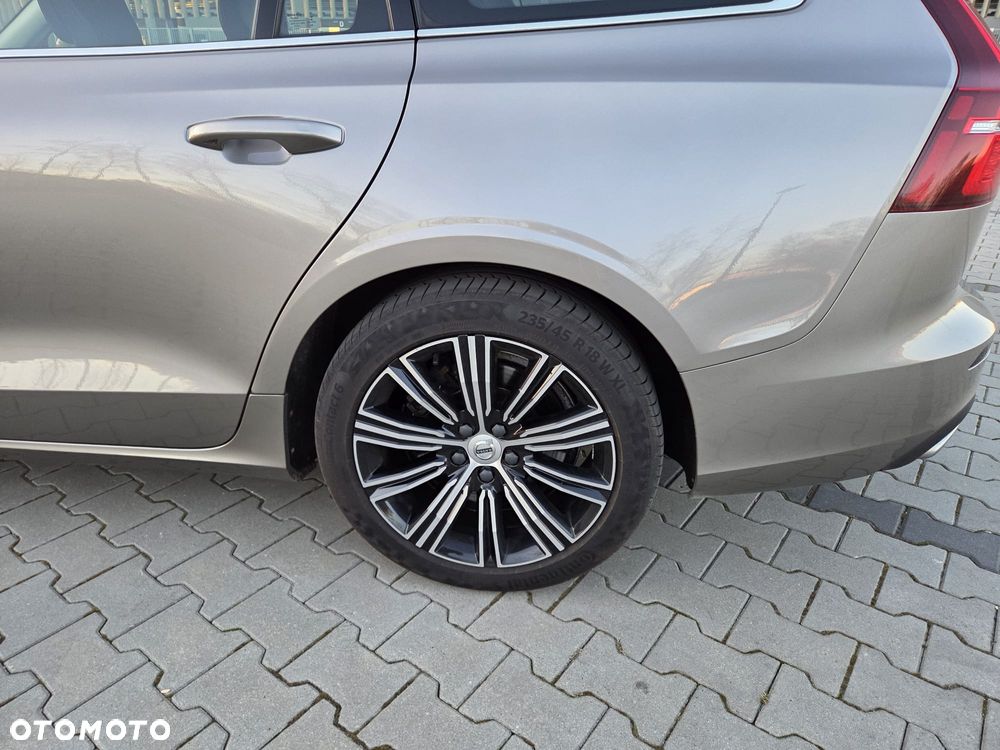 Volvo V60 T6 AWD Recharge Geartronic Inscription Expression - 13