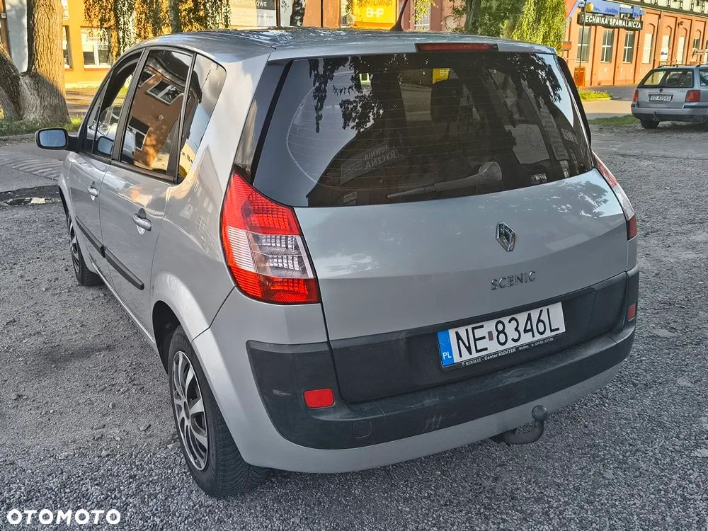 Renault Scenic 1.6 16V Confort Authentique - 12