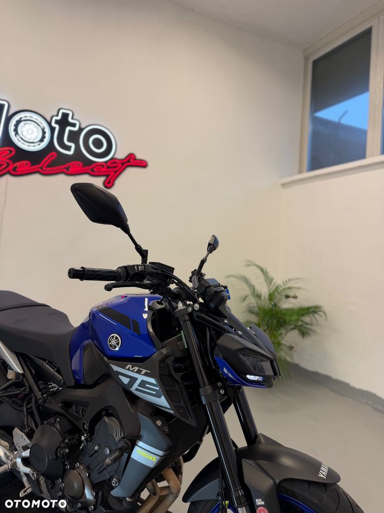 Yamaha MT - 7