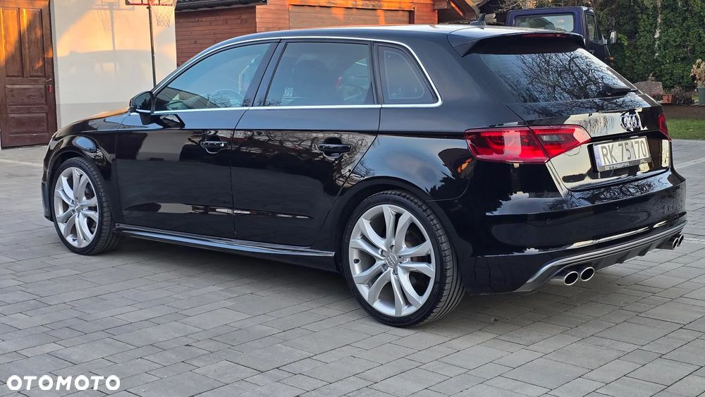 Audi A3 Sportback 2.0 TDI S tronic S line Sportpaket - 3