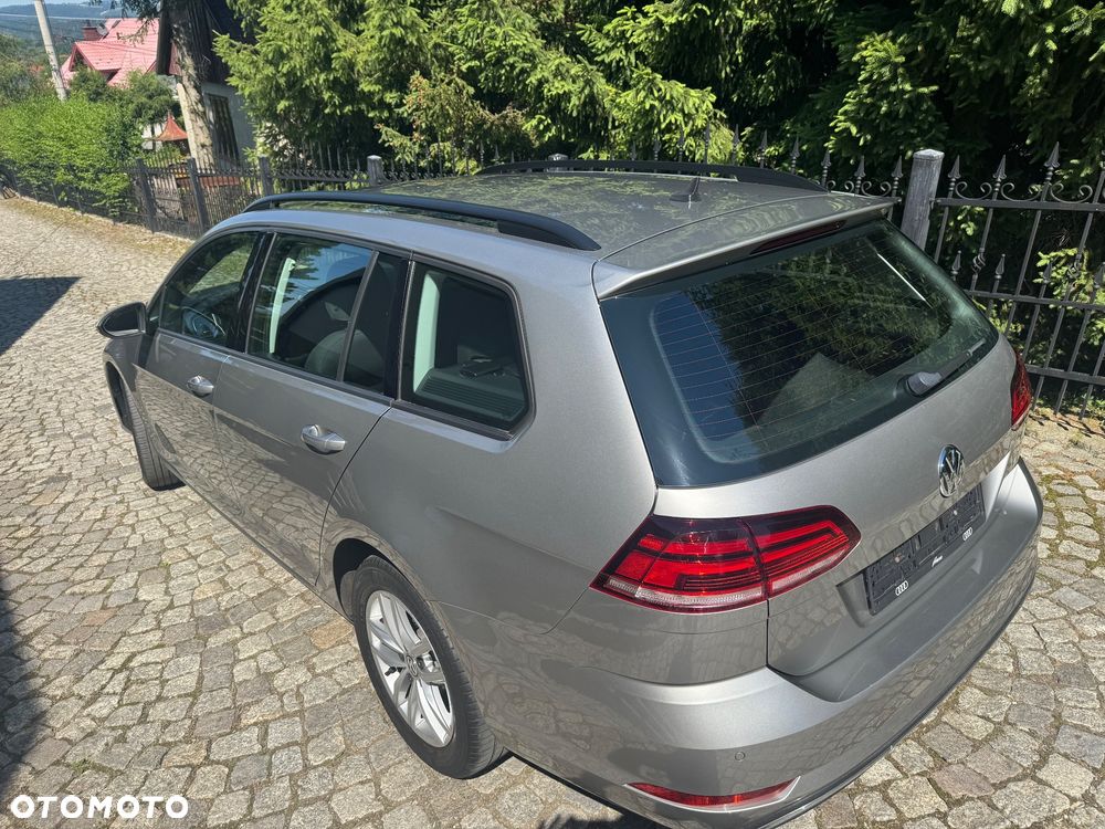 Volkswagen Golf 1.6 TDI (BlueMotion Technology) DSG Trendline - 22