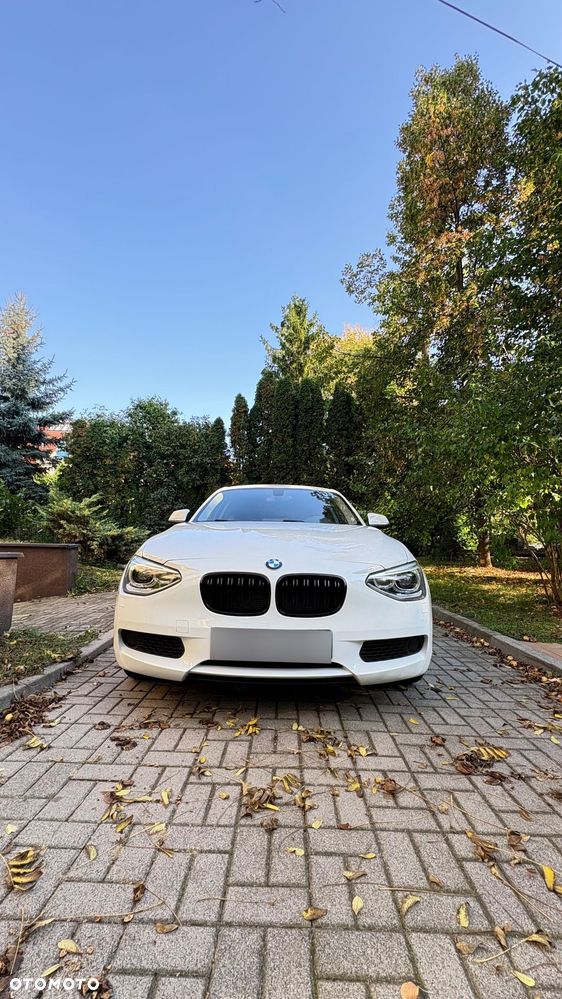 BMW Seria 1 - 13