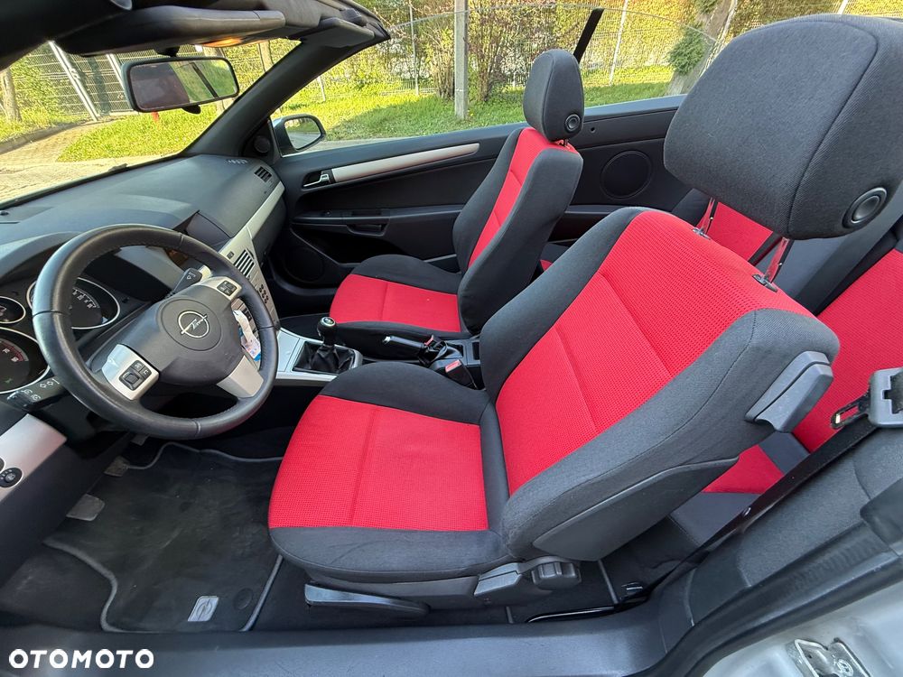 Opel Astra 1.6 Catch me - 10