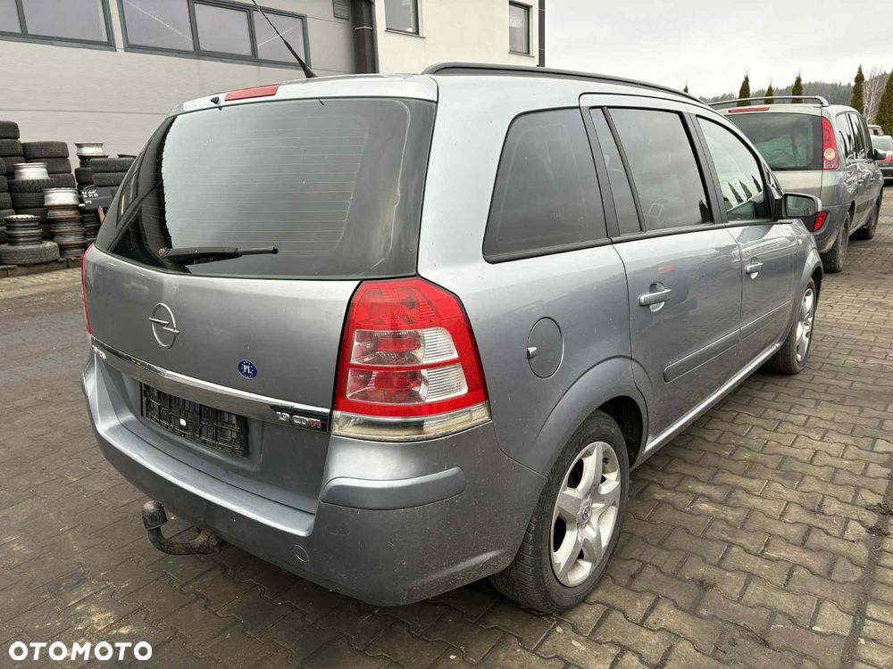 OPEL ZAFIRA - 3