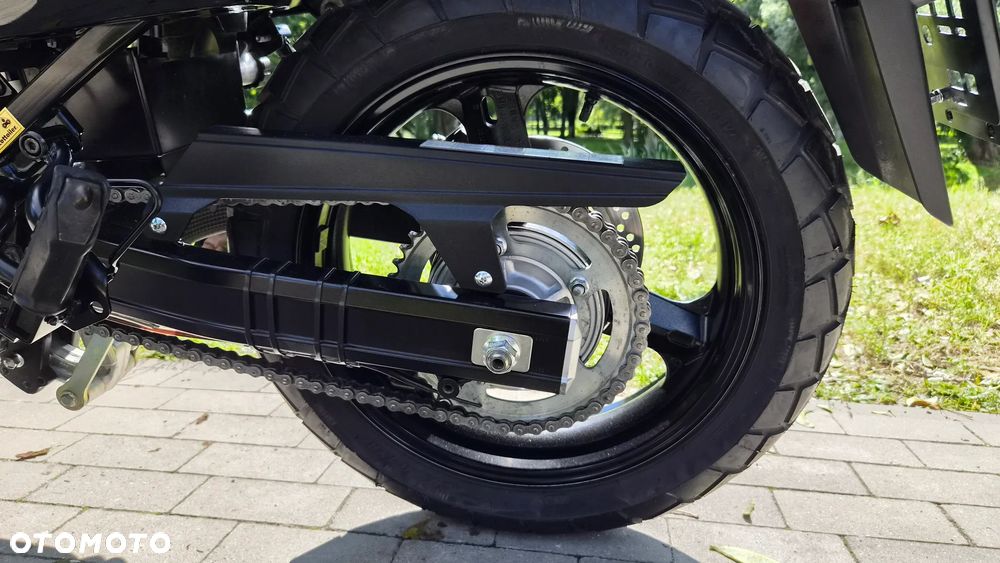 Suzuki V-STROM - 19