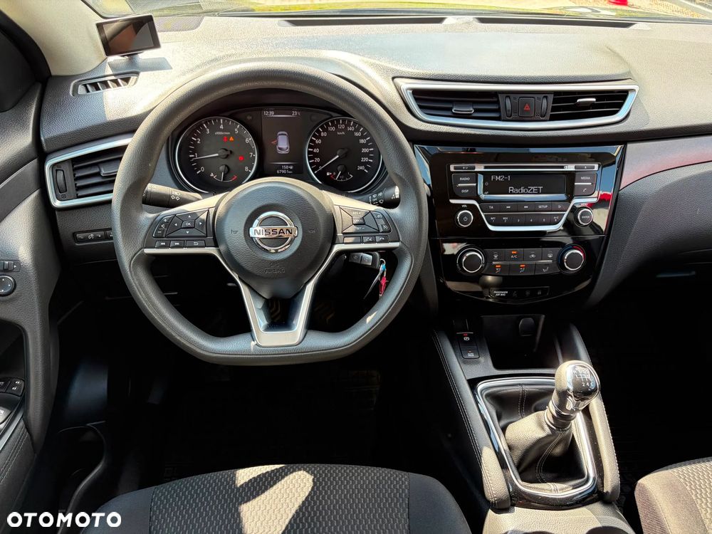 Nissan Qashqai 1.2 DIG-T Visia - 17