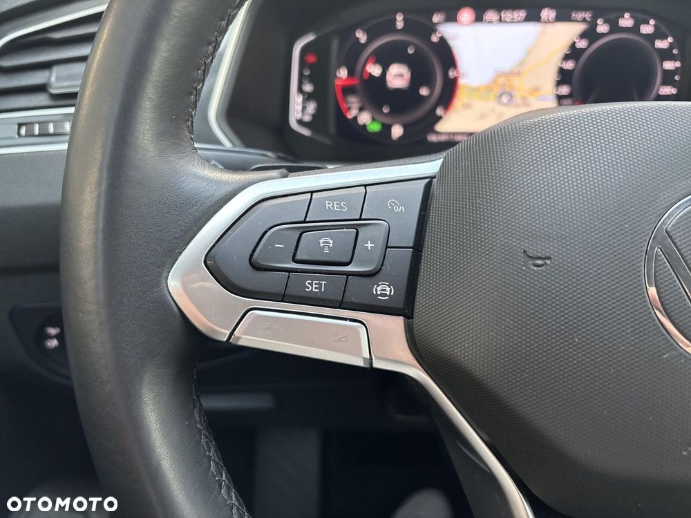 Volkswagen Tiguan 2.0 TDI SCR 4Mot Elegance DSG - 11