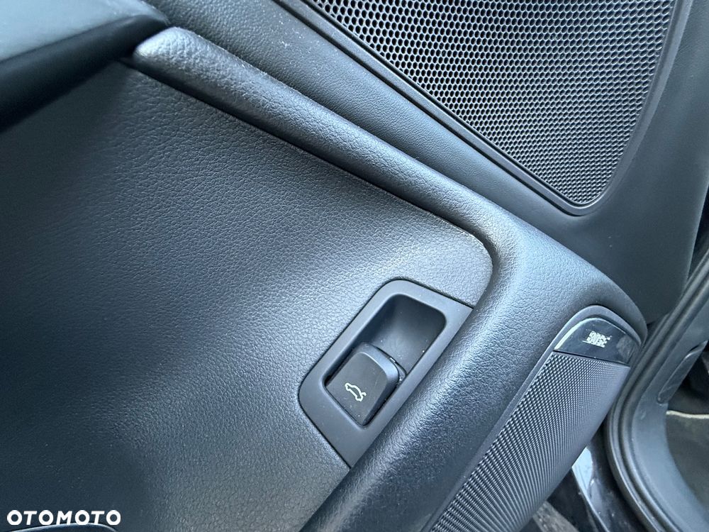Audi A6 Avant 3.0 TDI S tronic - 19