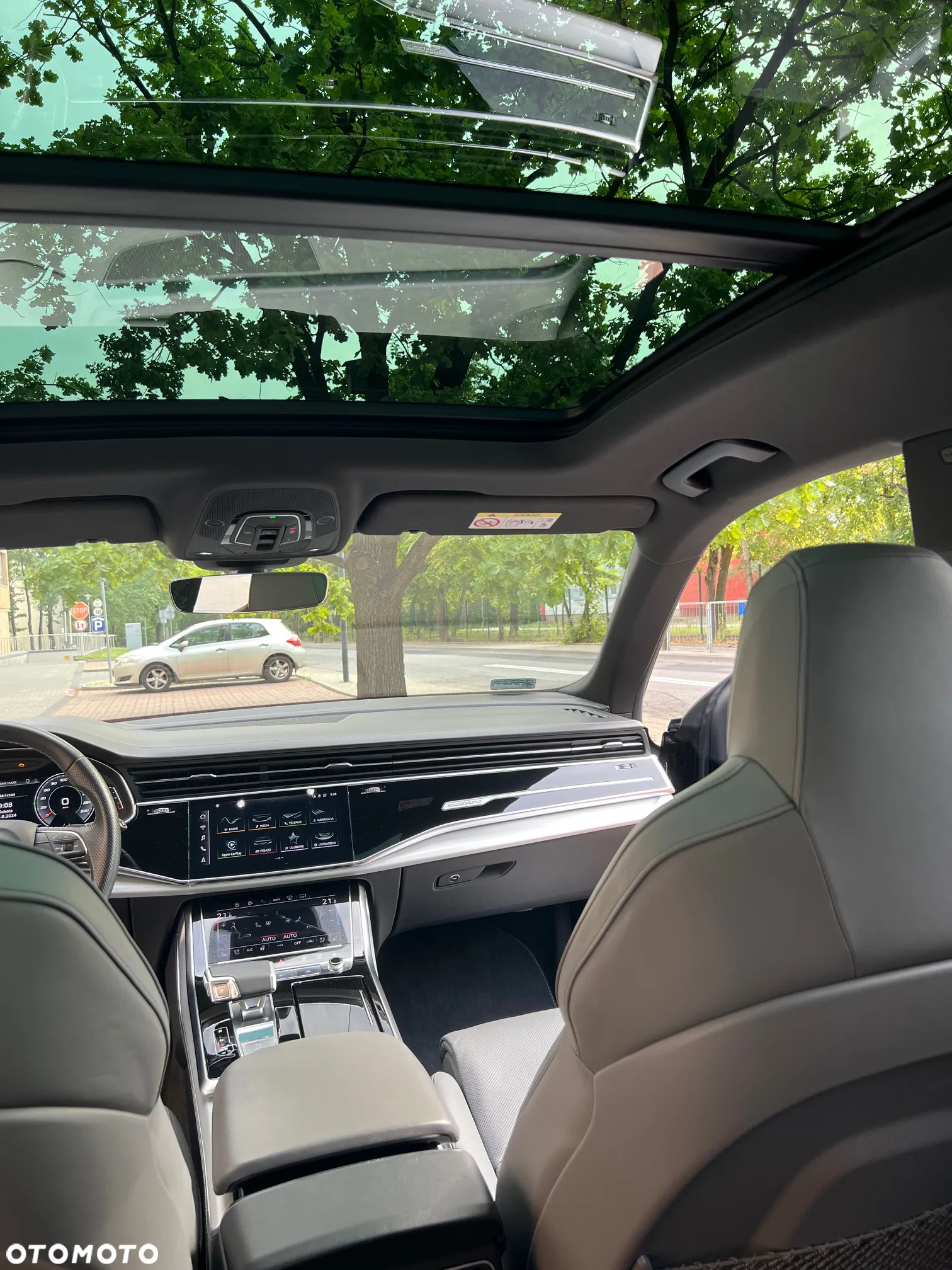 Audi Q8 - 8