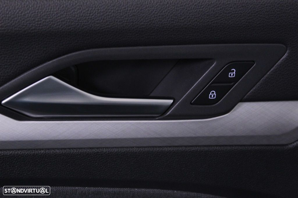 VW Golf Variant 2.0 TDi Life - 21