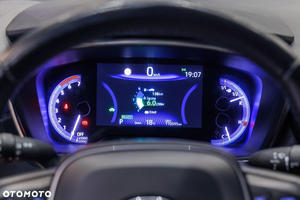 Toyota Corolla 1.8 Hybrid Comfort - 7