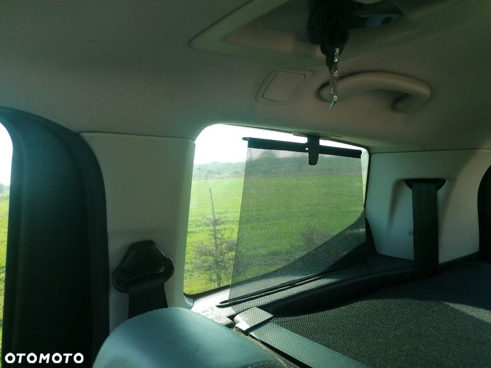 Peugeot 5008 1.6 HDi Premium - 17