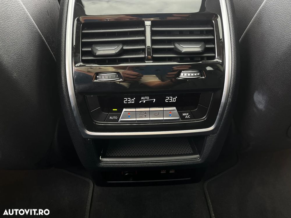 BMW X7 xDrive40d - 14