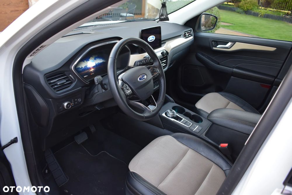 Ford Escape 2.0 EcoBoost AWD Titanium - 13