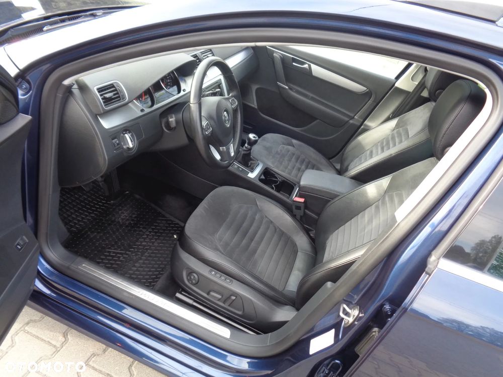 Volkswagen Passat 1.8 TSI Highline - 6
