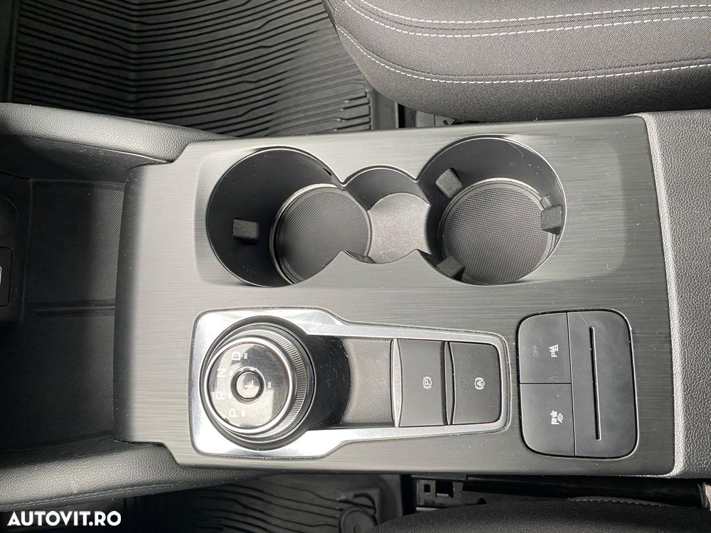 Ford Kuga 2.5 Duratec FHEV AWD Titanium - 22