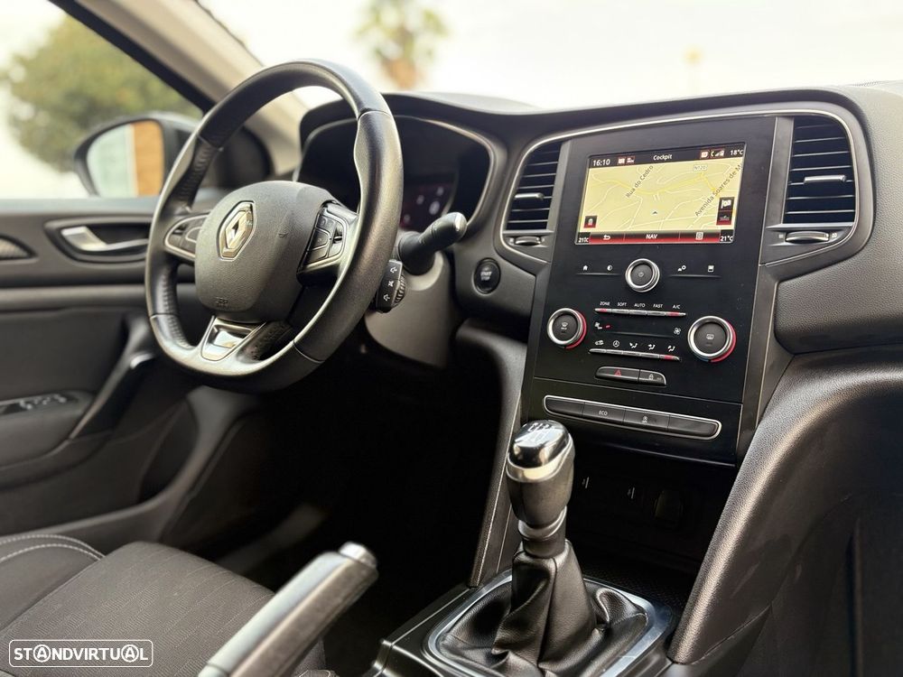 Renault Mégane Sport Tourer BLUE dCi 115 LIMITED - 18