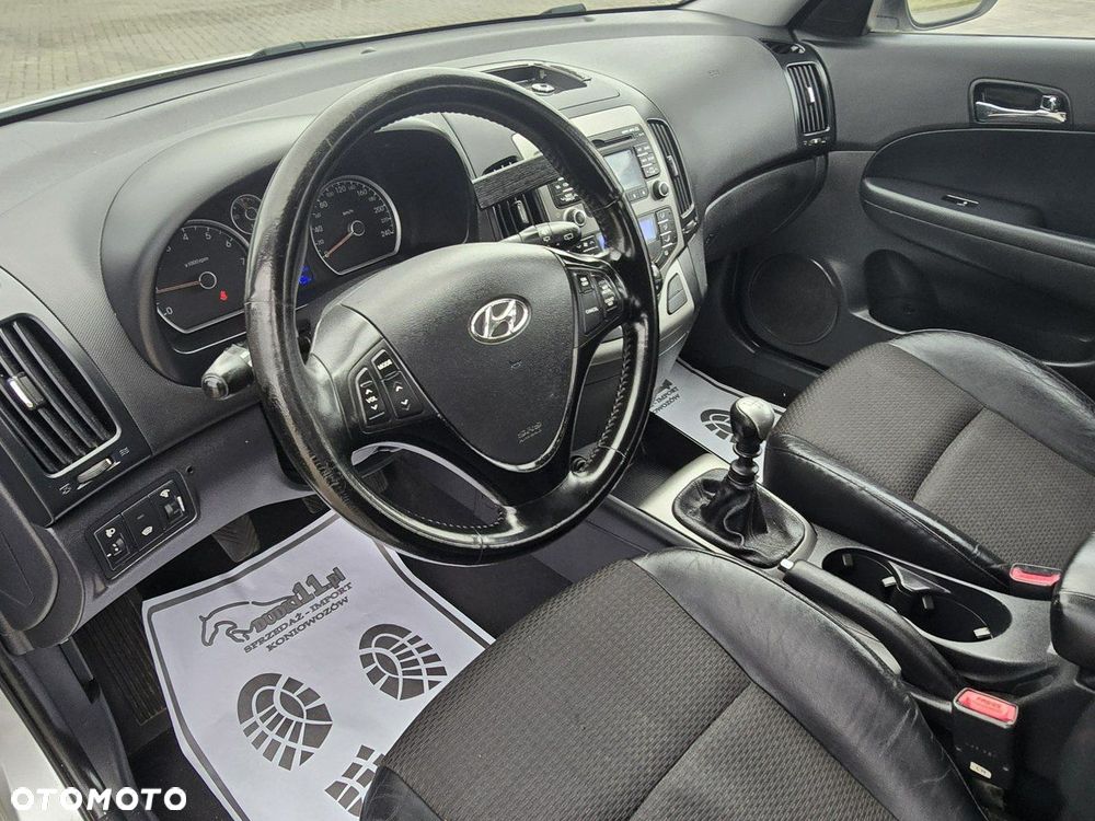 Hyundai i30 - 17