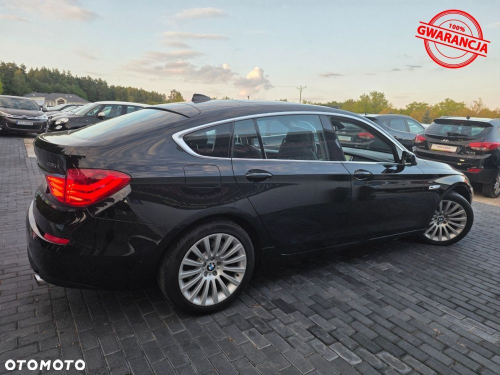 BMW 5GT - 17