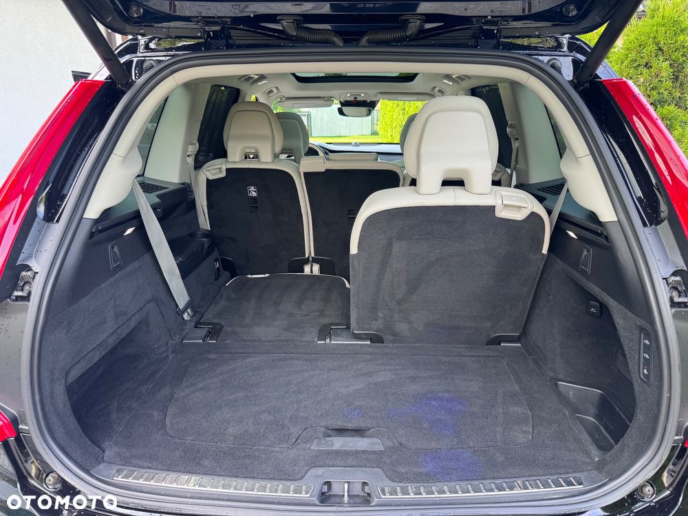 Volvo XC 90 - 40