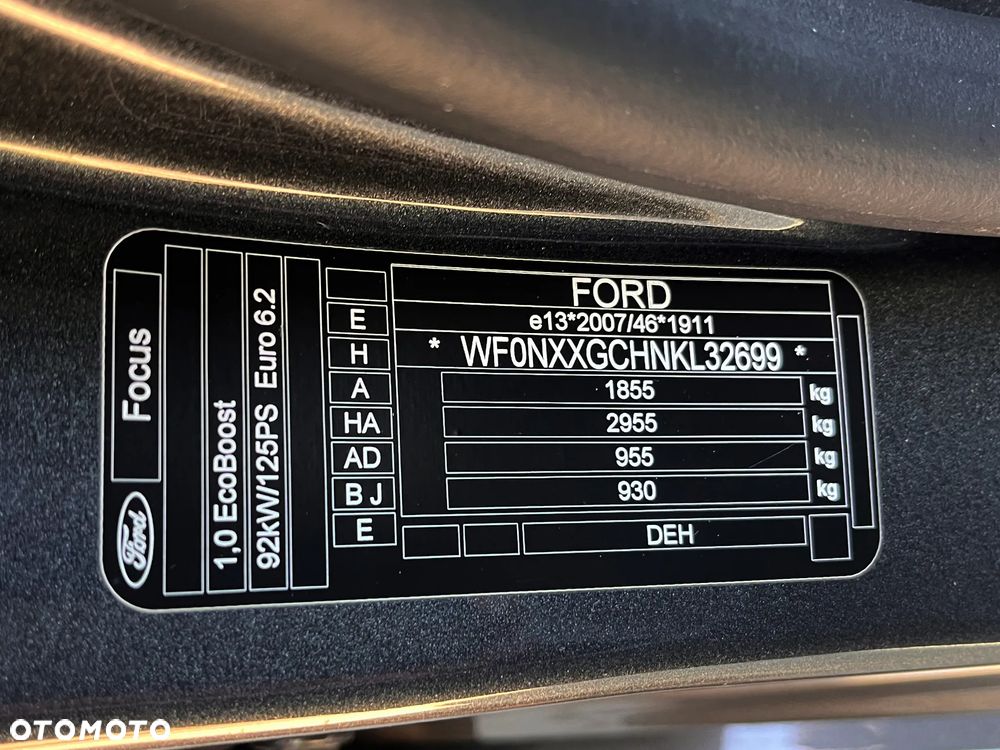 Ford Focus 1.0 EcoBoost Start-Stopp-System ST-LINE STYLE - 10