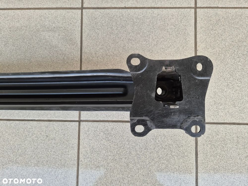 BELKA TYŁ TYLNA WZMOCNIENIE ZDERZAKA SEAT ALTEA / ALTEA XL/ TOLEDO III/ LEON II 5P0807305 - 9