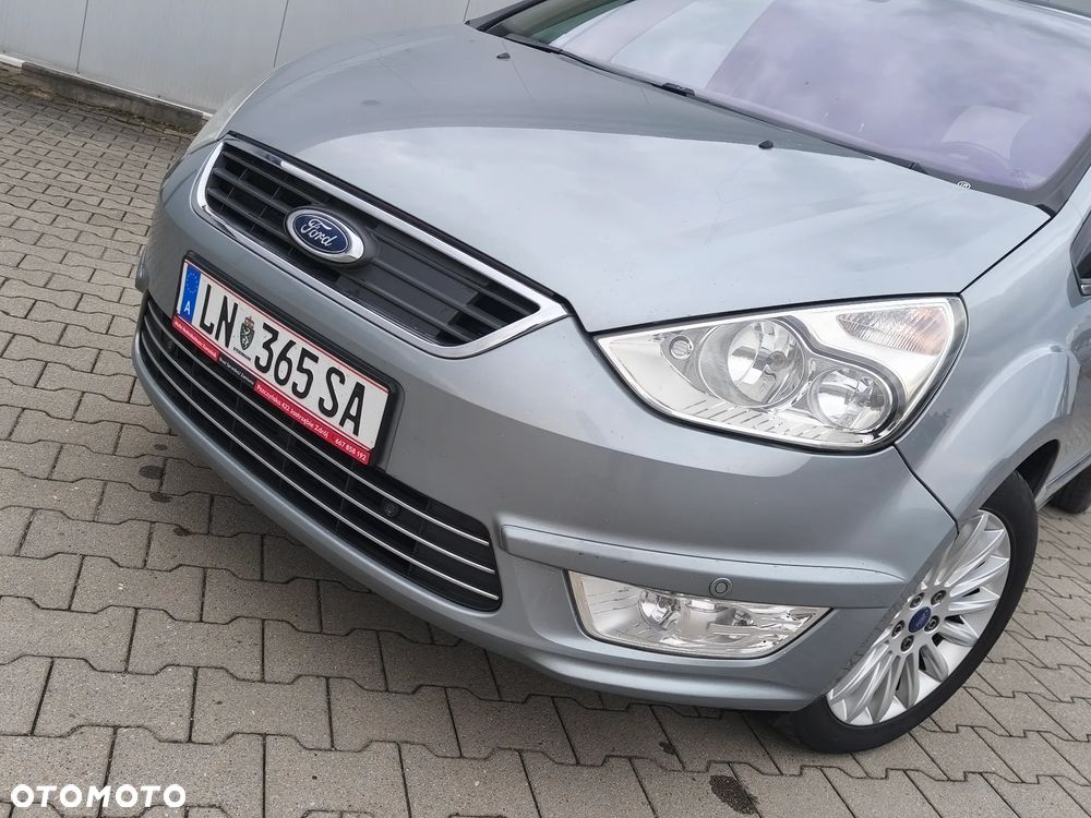 Ford Galaxy 2.0 TDCi DPF Titanium - 12